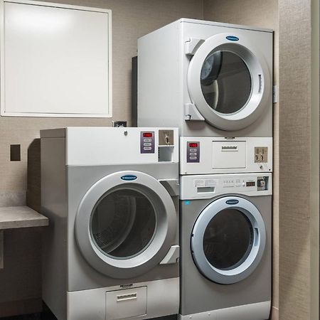 Ac Hotel By Marriott Boston Cleveland Circle Luaran gambar