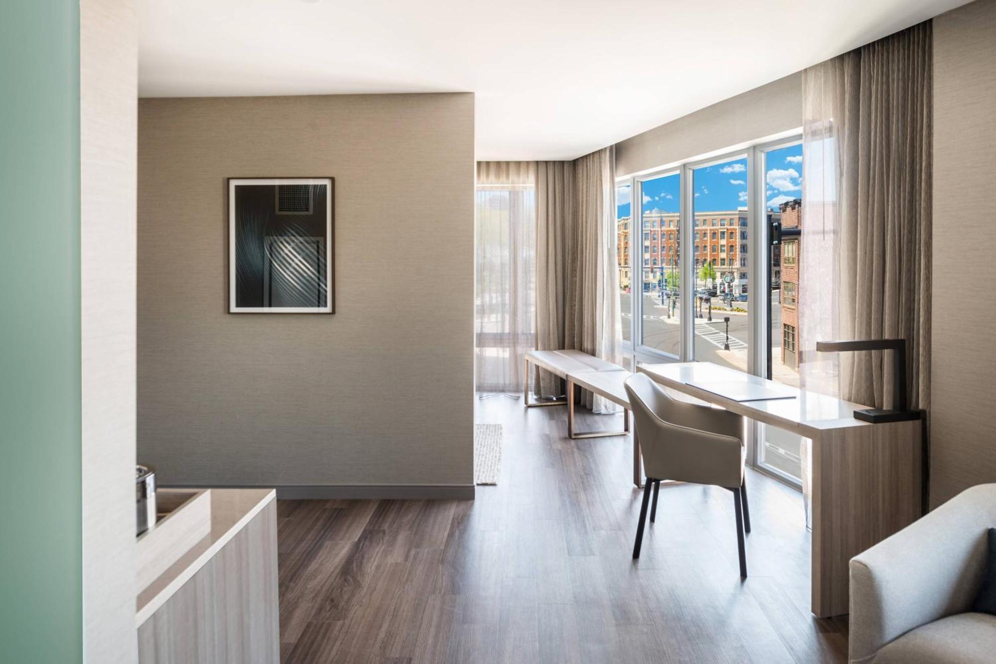 Ac Hotel By Marriott Boston Cleveland Circle Luaran gambar