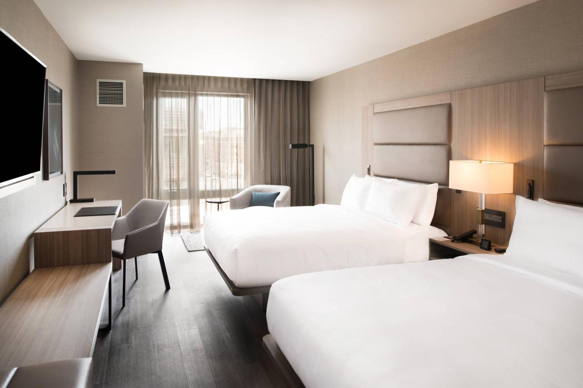 Ac Hotel By Marriott Boston Cleveland Circle Luaran gambar