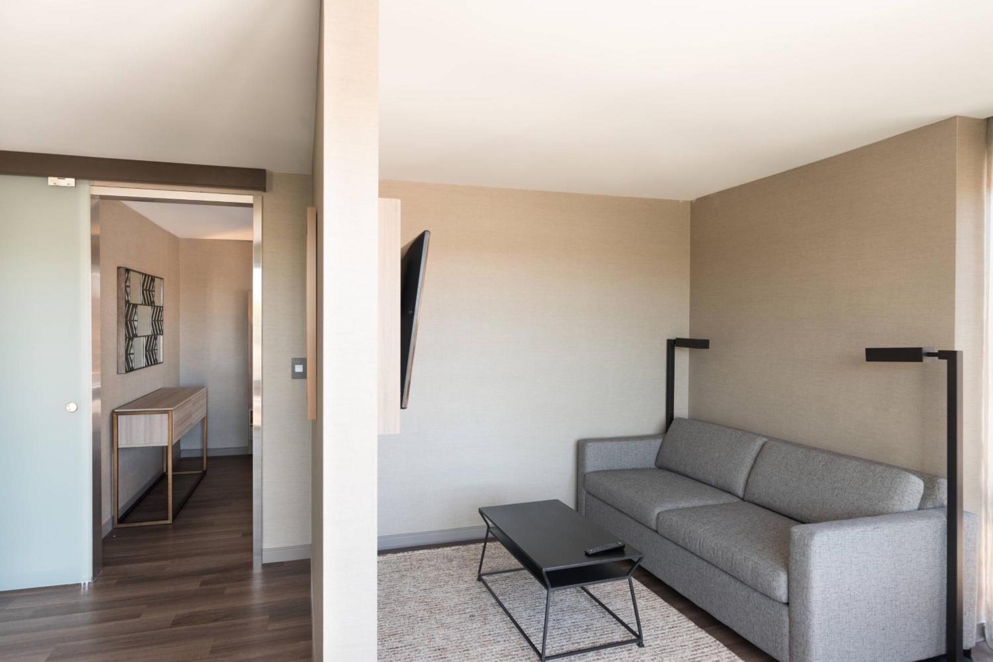 Ac Hotel By Marriott Boston Cleveland Circle Luaran gambar
